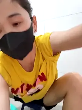Xaoxang on StripChat
