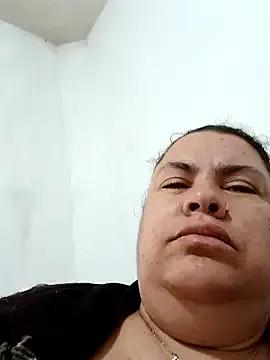 Freechat yaneth_ on StripChat