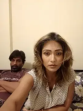 Offline zoyarathore on StripChat