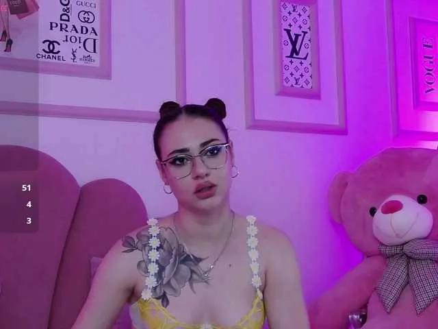 AbbyWhite on BongaCams 