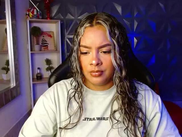 AmarantaRousse on BongaCams 
