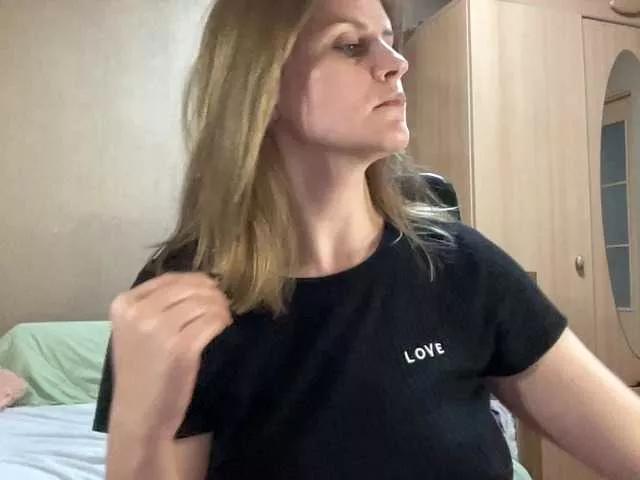 AnitaGlamorX on BongaCams 