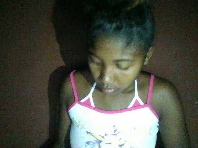 Annah21 on BongaCams 