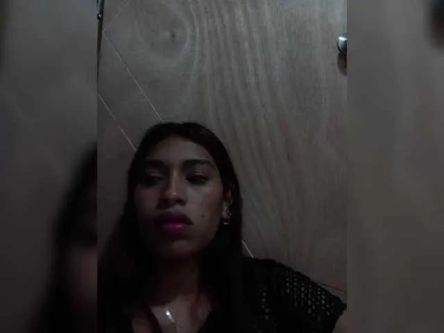 annie-19 — you make me horny that you take me to have a great orgasm there is no limit to play with me I like to make a great squirt