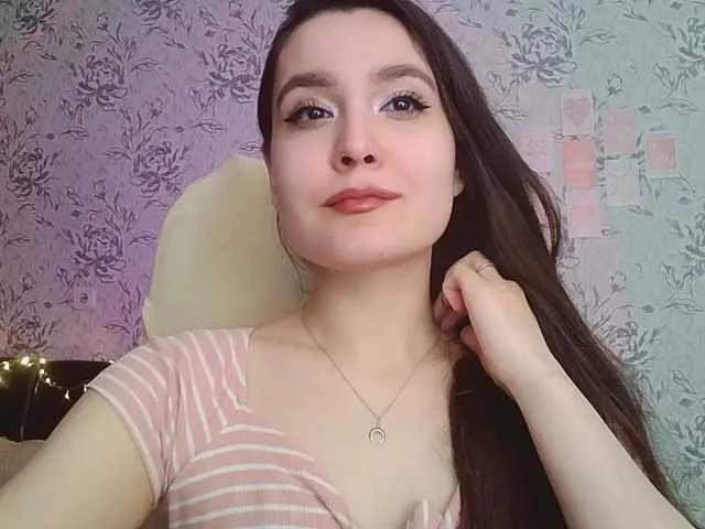 annie-fleur on BongaCams 