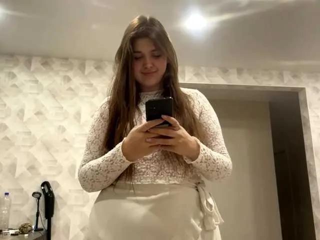 AshleaReuer — If you value openness and a little flirtation, we'll definitely get along. I like to open up during our show and add something new all the time. I like to play with fire - a little seduction and passion to ignite the spark between us.