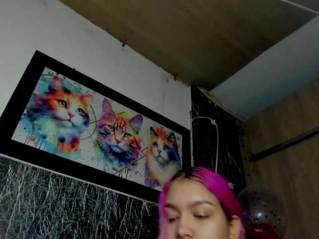 Bellotagirl — He plans me horny when they vibrate my toy at all levels
