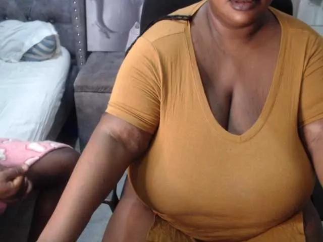 bigboobscoupls — playing