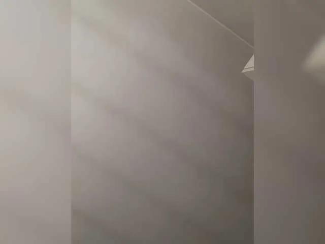 ElitalianMilf on BongaCams