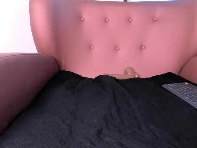 Felicity111 on BongaCams