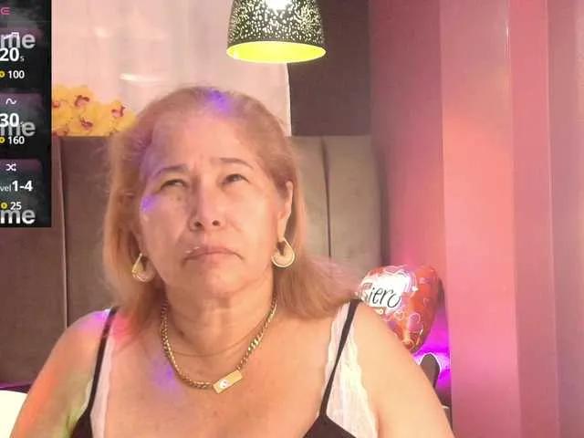 girl-amada on BongaCams