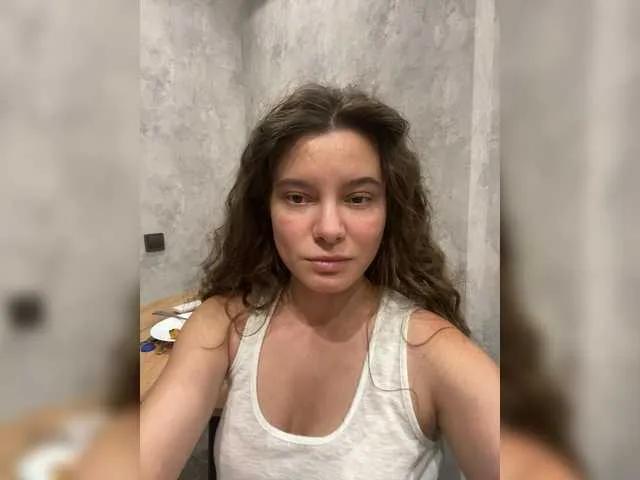 Hanna25 on BongaCams