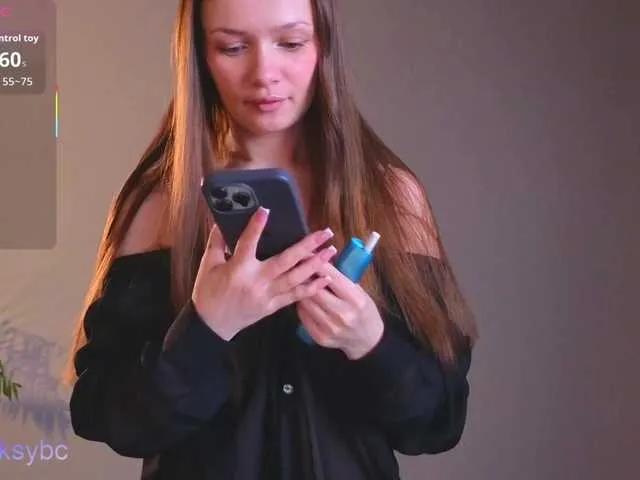 Hotksy on BongaCams