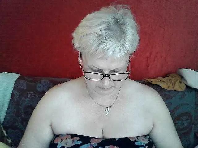 Katia2525 on BongaCams