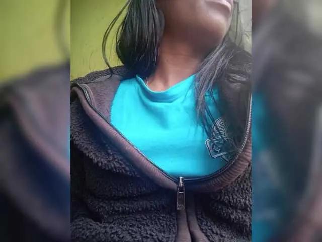 Katty-12 on BongaCams 