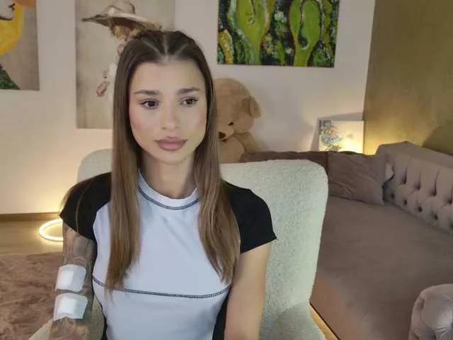 LennaGodess on BongaCams 
