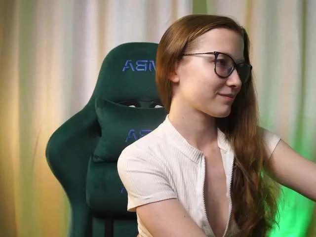 mariaro on BongaCams