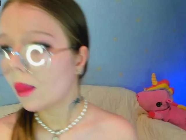 MelMooon on BongaCams 