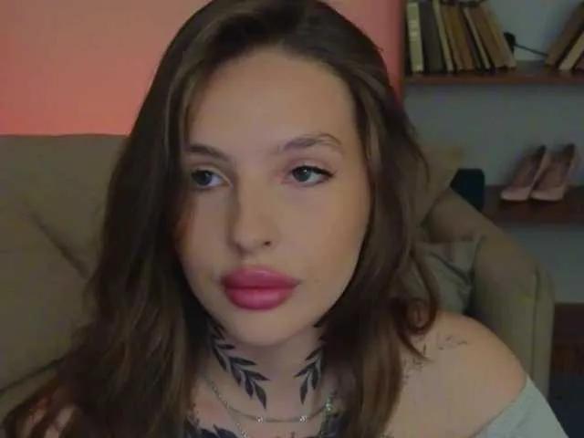miachill on BongaCams