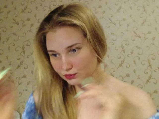 MissLilyAbrams on BongaCams 