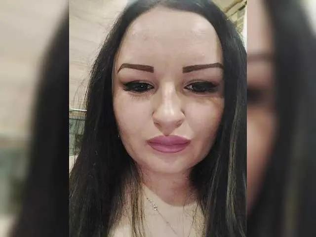 Monica- on BongaCams