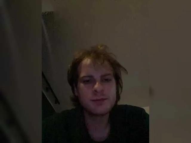 Onetwolovea on BongaCams
