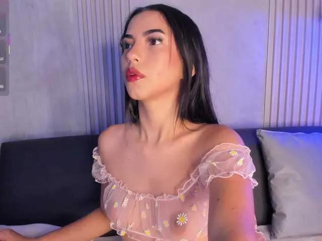PiperMason — I love when a men help me and make me feel all my body hot, im a good girl in the sex but i love when my juice have off and can i help a good men whit all he milk and put all in my pretty face 