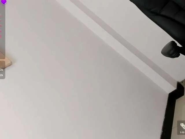 Scarletthot-01 on BongaCams