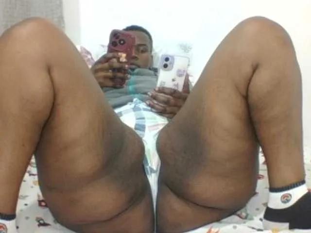 Sexyblacktits on BongaCams
