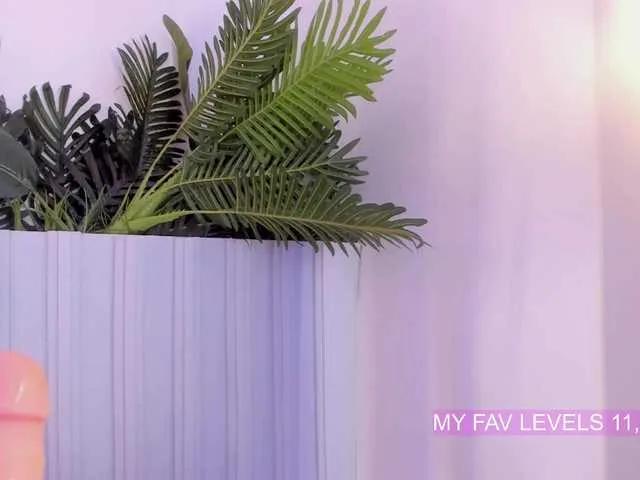 stephanymonro on BongaCams