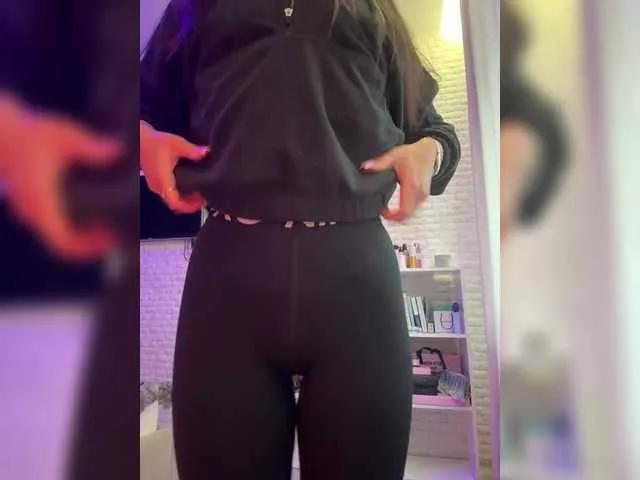sweetkira25 on BongaCams 