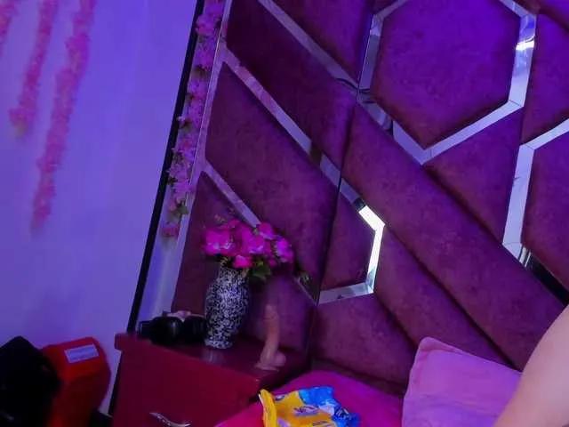 VictoriaRossy on BongaCams