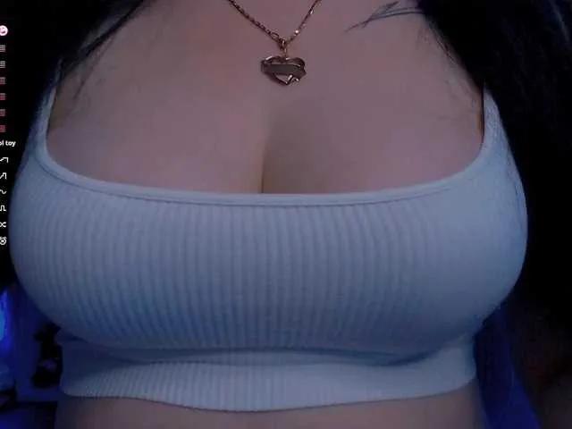 xcrystalxx on BongaCams