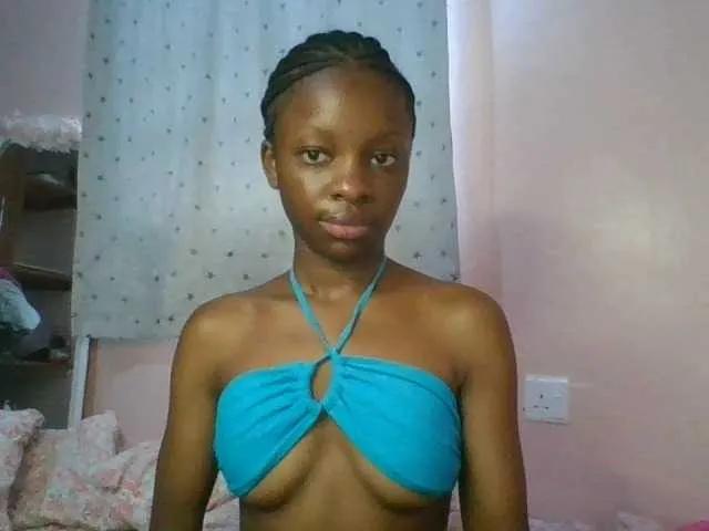 Xoxoteshy on BongaCams 