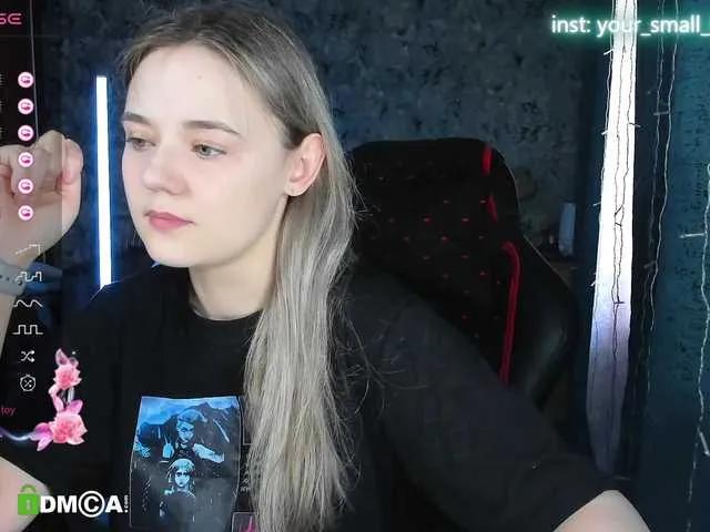 your-small-bunny on BongaCams