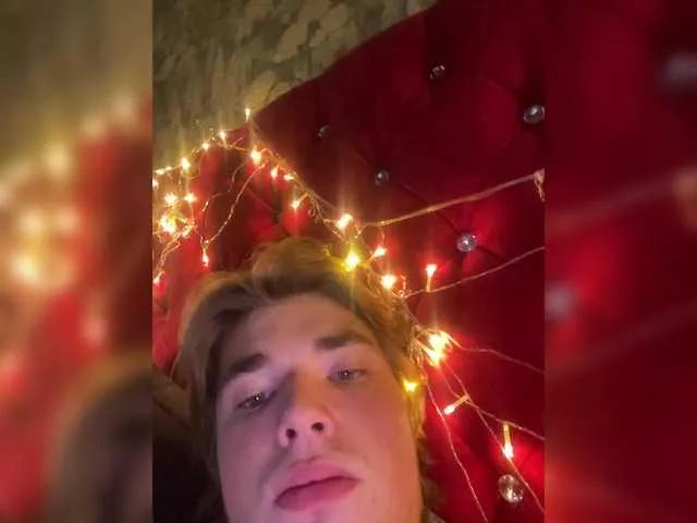 Zolomax228 on BongaCams