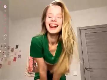 bella_gasp — Goal: finger in ass and finger in pussy + cum ^^ ...call me Alice #18 #new #lovense #young #teen [475 tokens remaining]