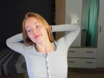 e___lisa on Chaturbate 