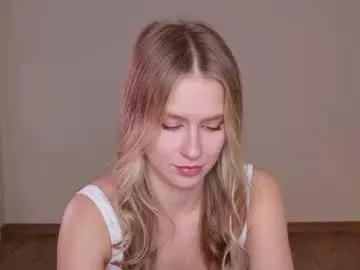 ella_twinkle on Chaturbate 