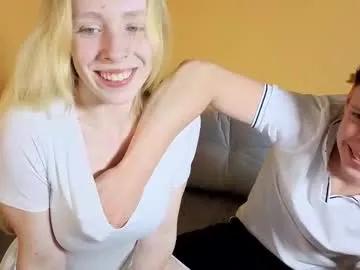 emily0303 — CrazyTicket: Show in progress. anal sex with 22cm cock/BJ/ cumshoot inside ass. Tip 250 tokens to buy a ticket