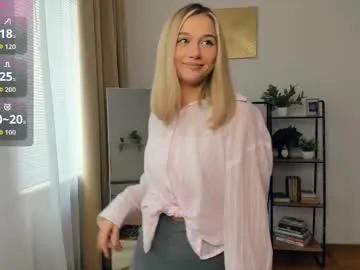 glossybabe_ — tease with panties ?! lovense work work ... call me Cheery :) #18 #bigboobs #new #blonde #teen [248 tokens remaining]