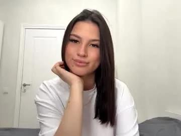 seritasweger — Goal:Pour water on my top<: My name is Mia #new , new experience to me, hope it turns out well :3  #skinny #bigboobs #18 #shy [725 tokens remaining]