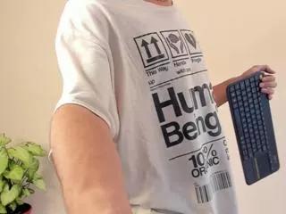 aaron_ez on Flirt4Free 