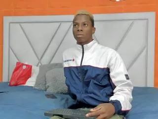 isaac_montana on Flirt4Free 