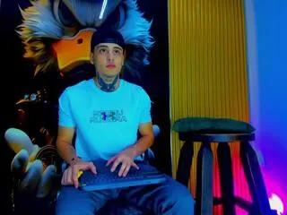 rogerr_gold on Flirt4Free