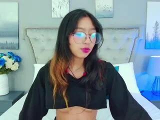 yuna_winx on Flirt4Free
