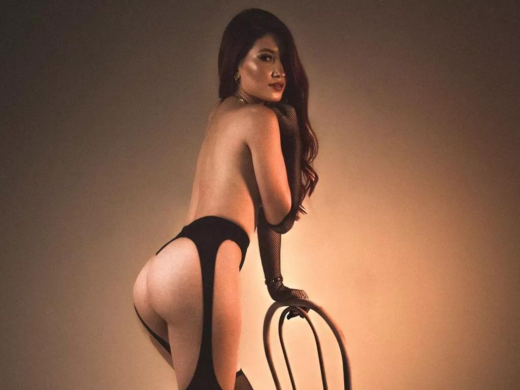 SienaFernanda on LiveJasmin