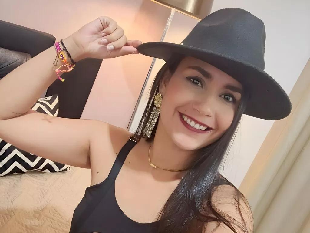 SophieJhonx on LiveJasmin