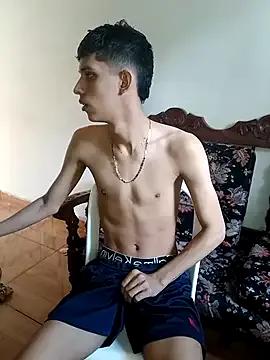 Alayn_sexy_ayes on StripChat 