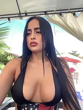 Alexandra_duque — OIL ON MY BODY + CREAMY PUSSY 